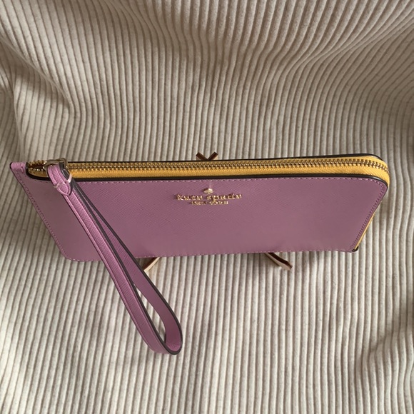 NWOT - Kate Spade Lucy Bicolor Medium L Zip Wristlet - Picture 6 of 15